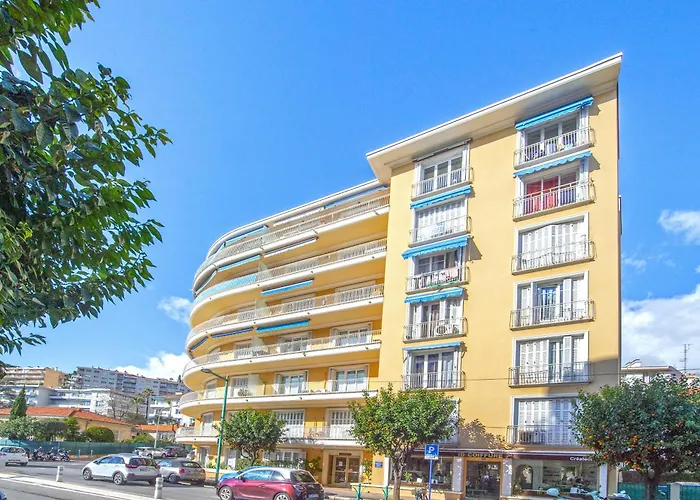 Centre - Proche De La - Fr